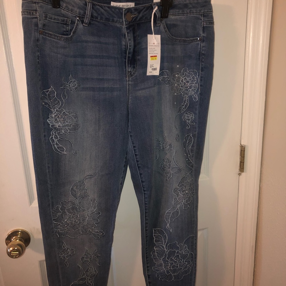Lane Bryant Mid Rise Skinny Jeans Size 16